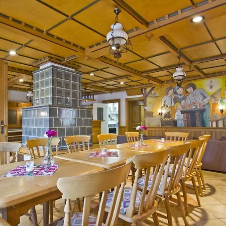 F-1065 Brunnenaue Haus Terrasse, Für Gruppen Geeignet * Sagard